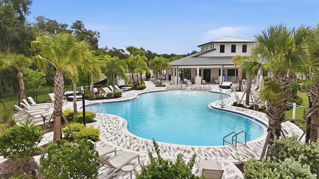 For Sale: $615,000 (5 beds, 4 baths, 3804 Square Feet)