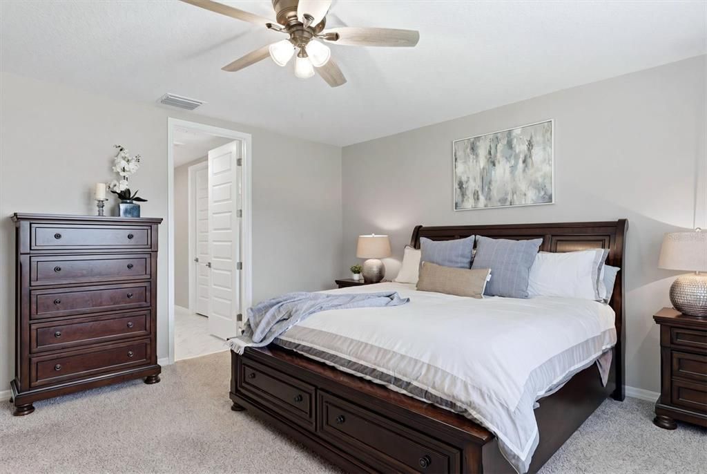 For Sale: $615,000 (5 beds, 4 baths, 3804 Square Feet)