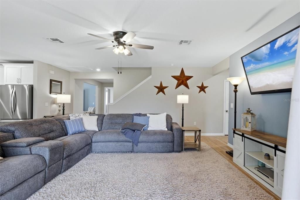 For Sale: $615,000 (5 beds, 4 baths, 3804 Square Feet)