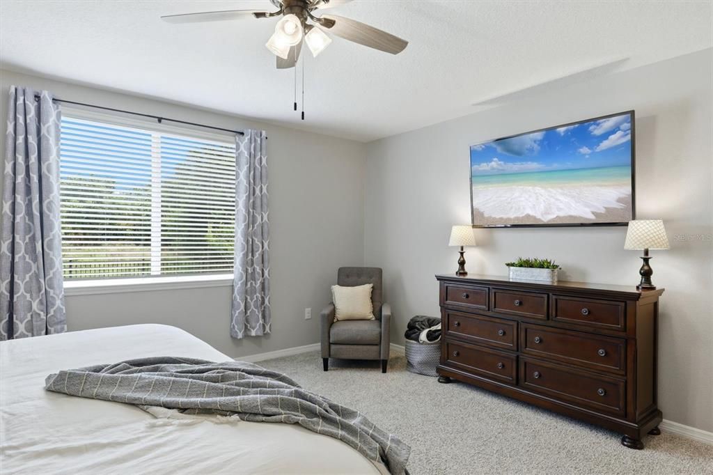 For Sale: $615,000 (5 beds, 4 baths, 3804 Square Feet)