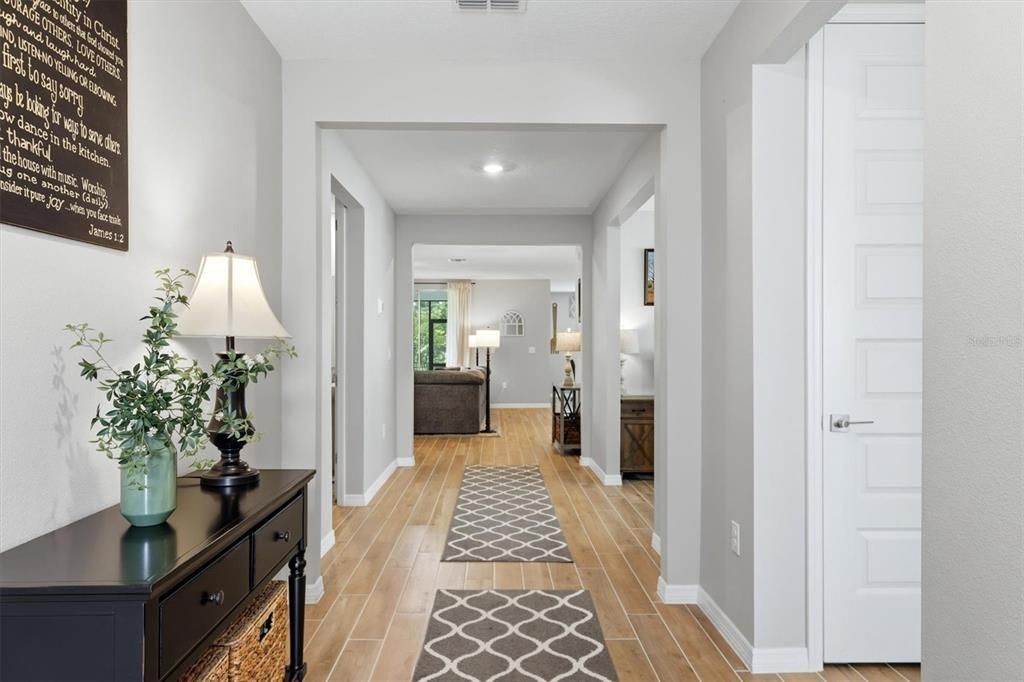 For Sale: $615,000 (5 beds, 4 baths, 3804 Square Feet)