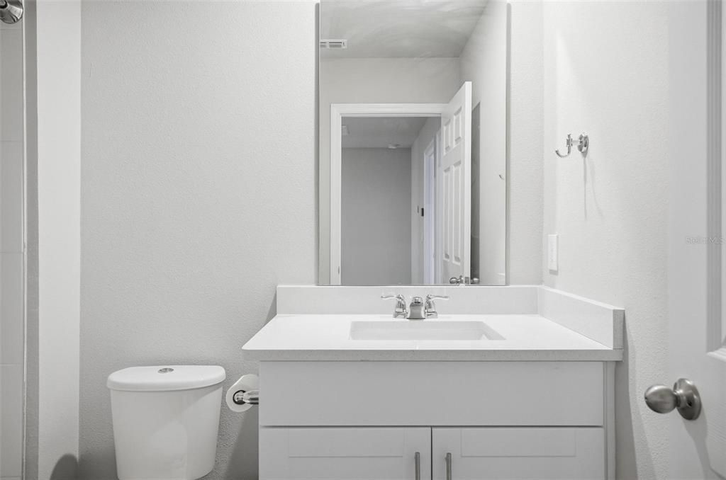 En Venta: $329,900 (3 camas, 2 baños, 1525 Pies cuadrados)