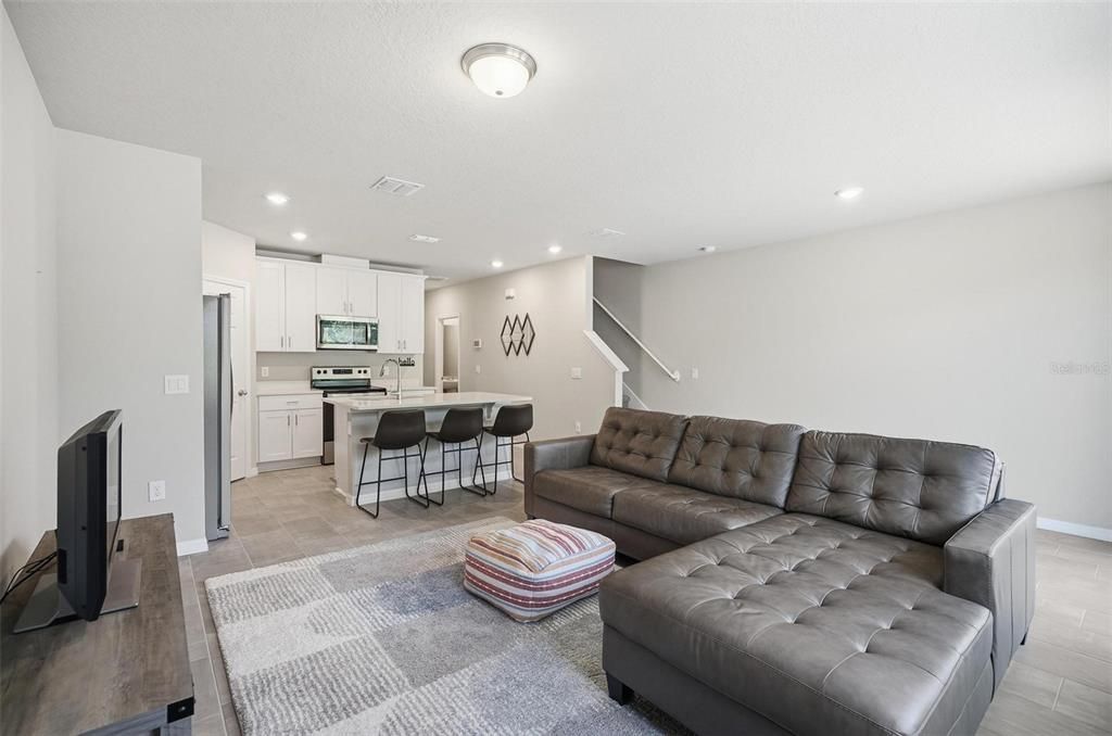 En Venta: $329,900 (3 camas, 2 baños, 1525 Pies cuadrados)