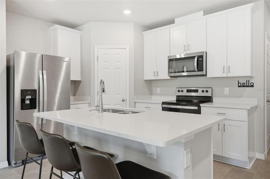 En Venta: $329,900 (3 camas, 2 baños, 1525 Pies cuadrados)