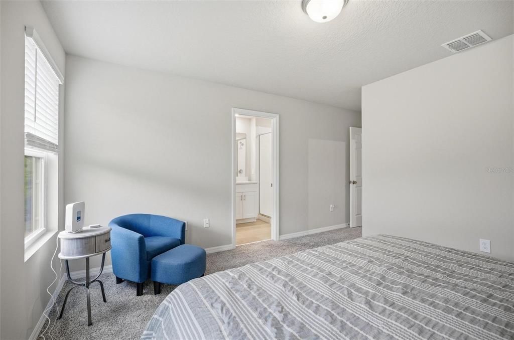 En Venta: $329,900 (3 camas, 2 baños, 1525 Pies cuadrados)