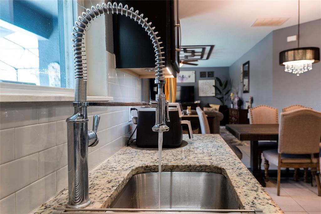 For Sale: $699,900 (5 beds, 4 baths, 3530 Square Feet)