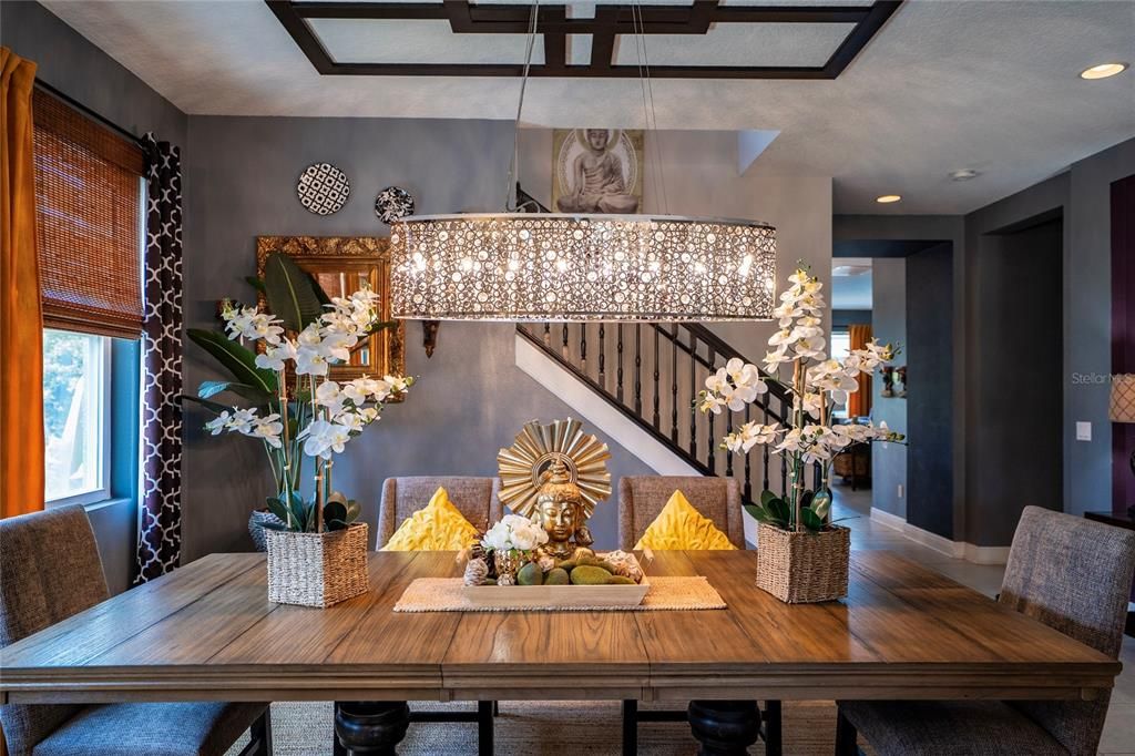 For Sale: $699,900 (5 beds, 4 baths, 3530 Square Feet)