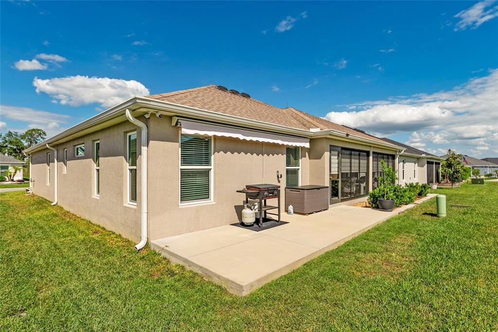For Sale: $650,000 (3 beds, 2 baths, 1918 Square Feet)