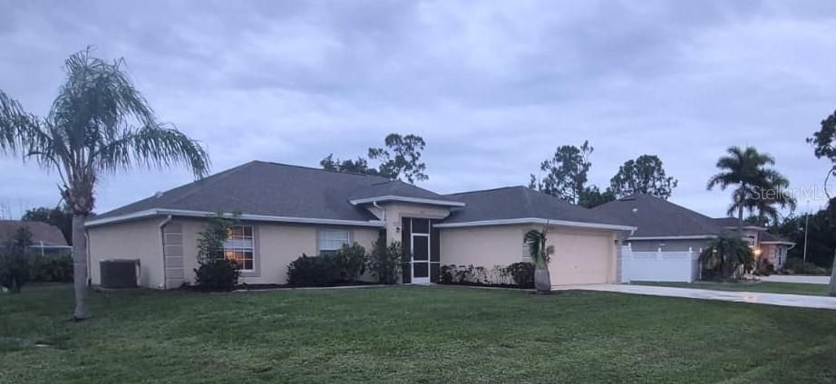 For Sale: $269,000 (4 beds, 2 baths, 1788 Square Feet)