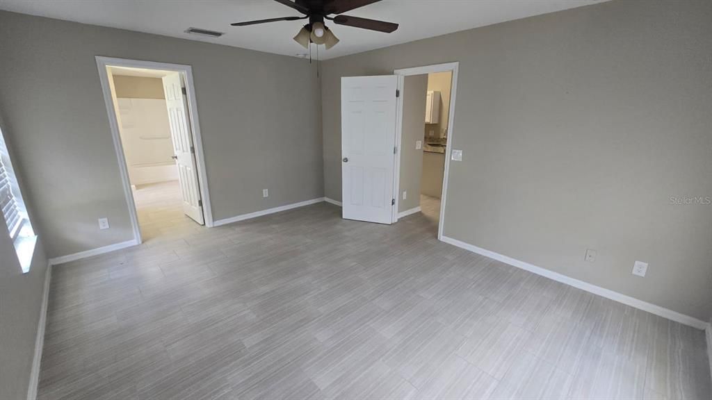 For Sale: $269,000 (4 beds, 2 baths, 1788 Square Feet)