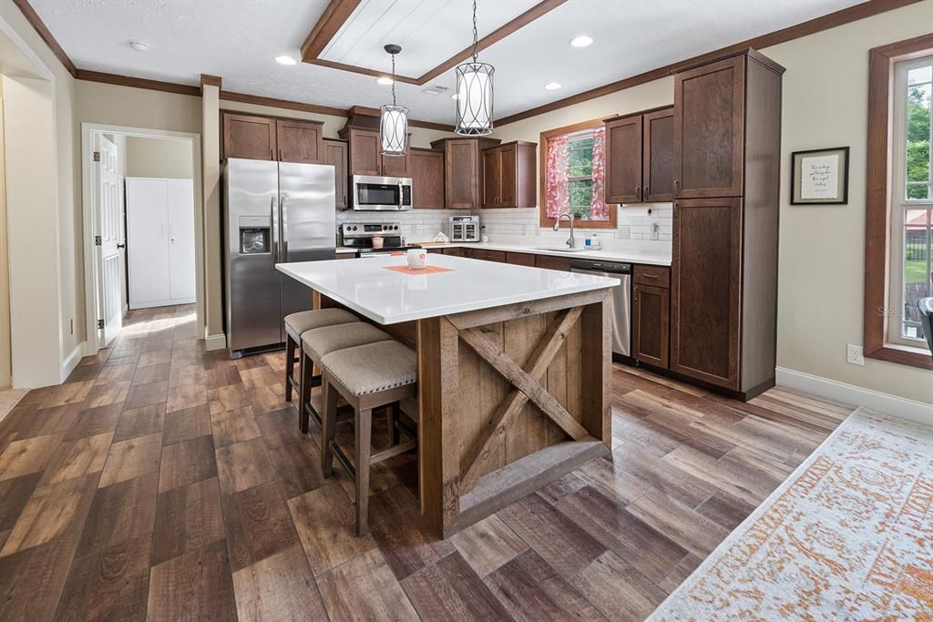 For Sale: $412,000 (3 beds, 2 baths, 1830 Square Feet)