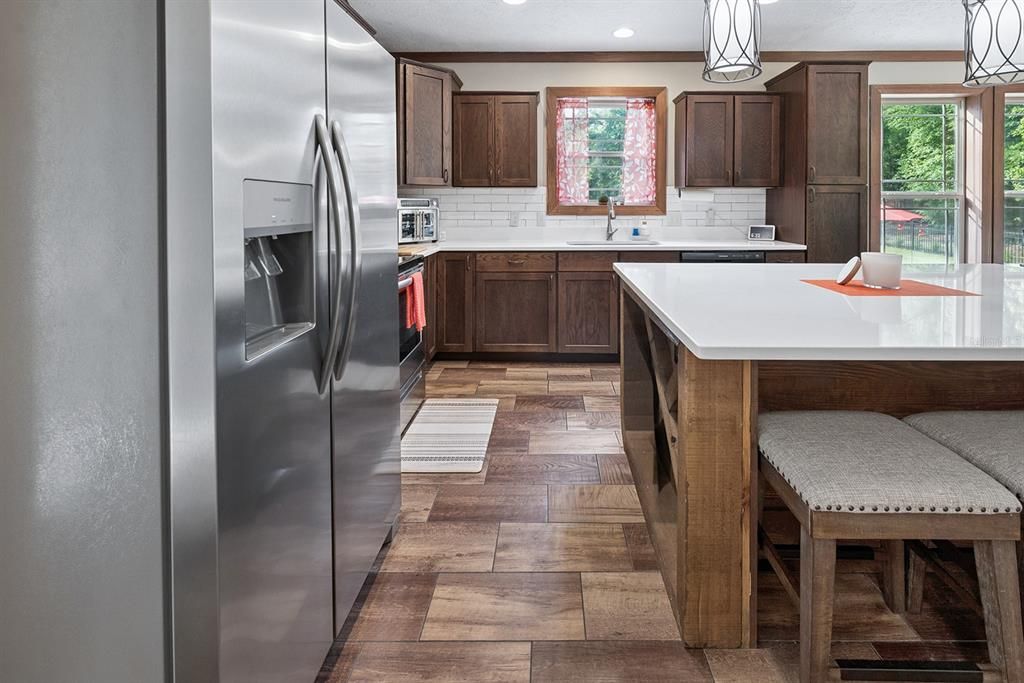 For Sale: $412,000 (3 beds, 2 baths, 1830 Square Feet)