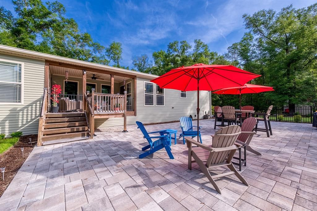 For Sale: $412,000 (3 beds, 2 baths, 1830 Square Feet)