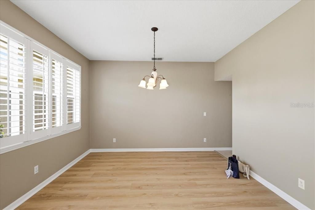 For Sale: $629,900 (5 beds, 3 baths, 3645 Square Feet)