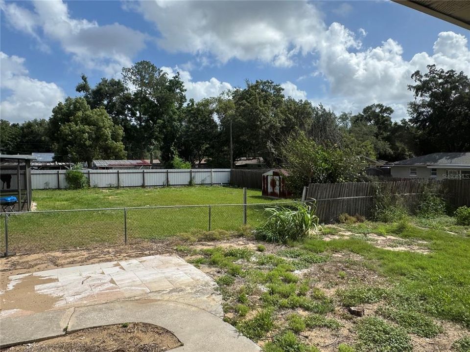 For Rent: $2,300 (3 beds, 2 baths, 1568 Square Feet)