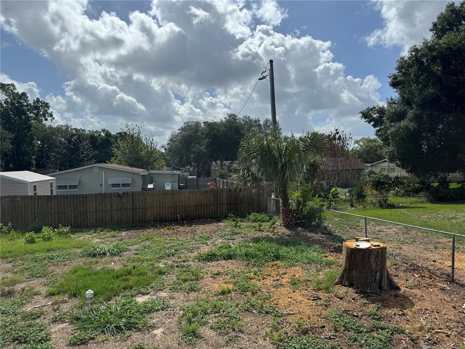 For Rent: $2,300 (3 beds, 2 baths, 1568 Square Feet)