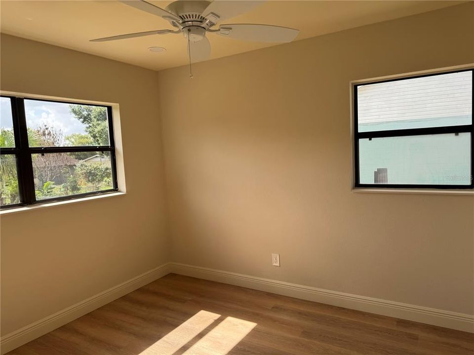 For Rent: $2,300 (3 beds, 2 baths, 1568 Square Feet)