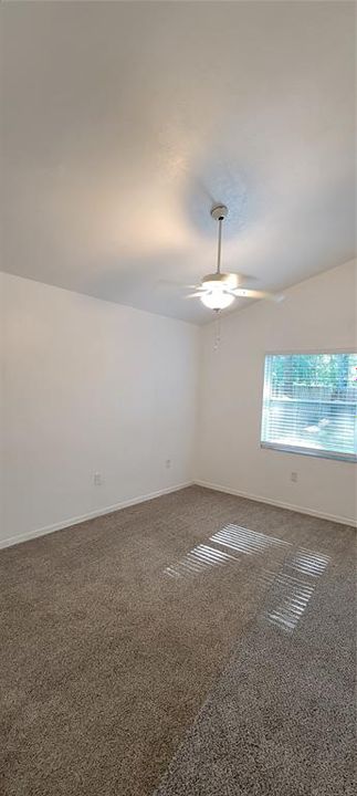For Rent: $2,375 (3 beds, 2 baths, 1853 Square Feet)