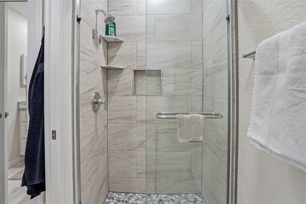 En Venta: $489,000 (3 camas, 2 baños, 1584 Pies cuadrados)