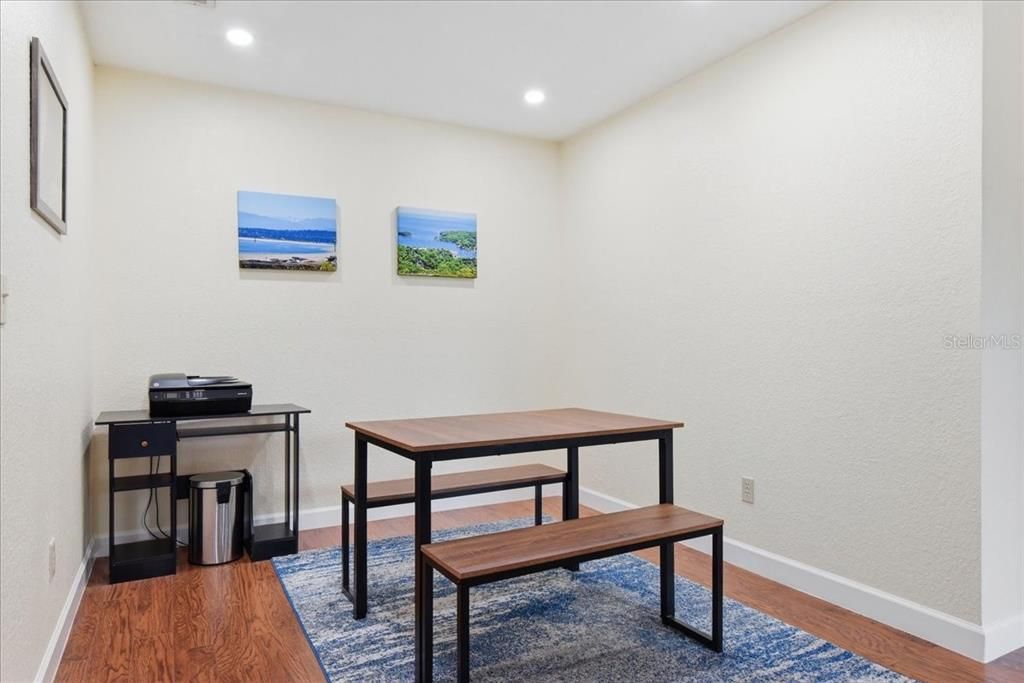 En Venta: $235,000 (2 camas, 2 baños, 1007 Pies cuadrados)