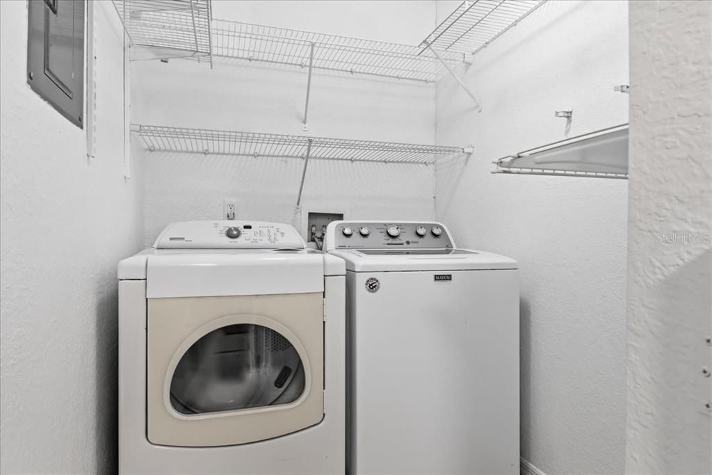 En Venta: $235,000 (2 camas, 2 baños, 1007 Pies cuadrados)