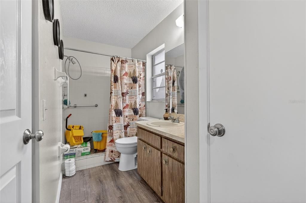 For Sale: $475,000 (0 beds, 0 baths, 1438 Square Feet)