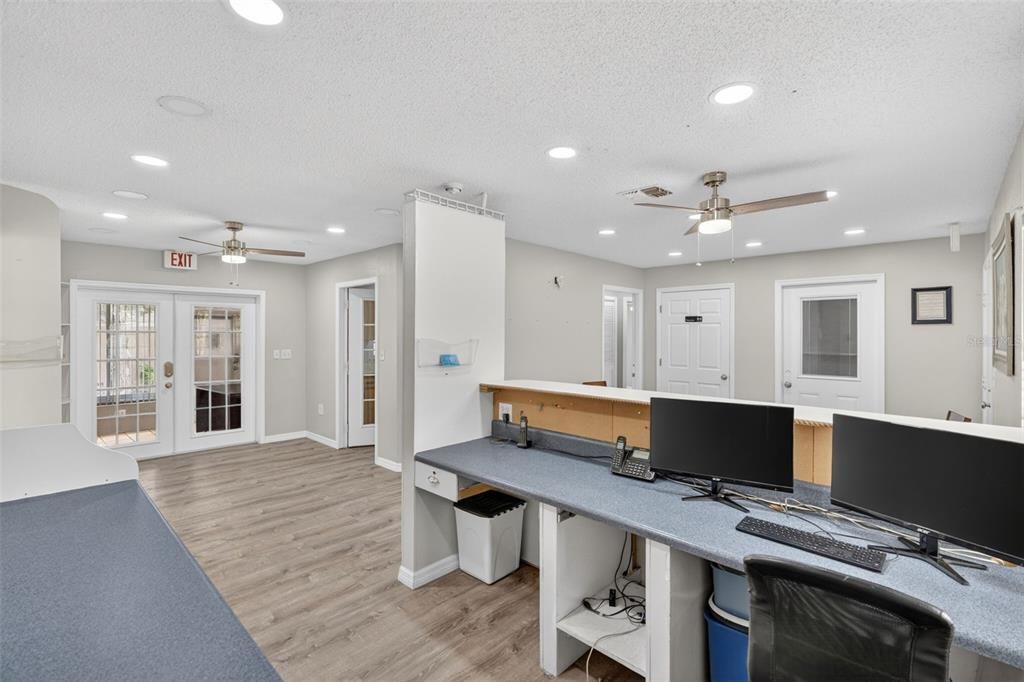 For Sale: $475,000 (0 beds, 0 baths, 1438 Square Feet)