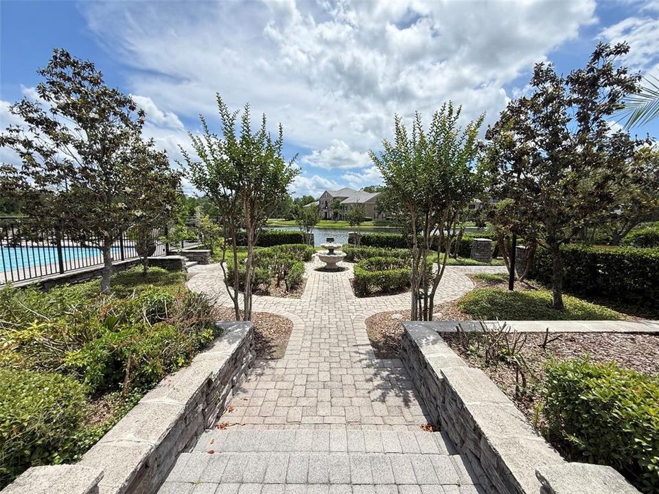 For Rent: $1,750 (2 beds, 2 baths, 1041 Square Feet)
