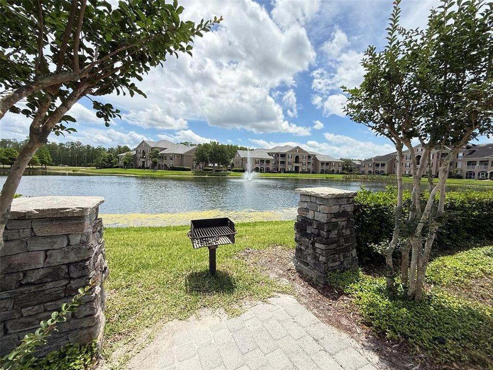 For Rent: $1,750 (2 beds, 2 baths, 1041 Square Feet)