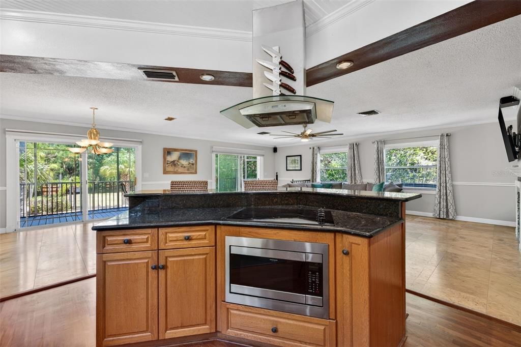 For Sale: $695,000 (4 beds, 3 baths, 2379 Square Feet)