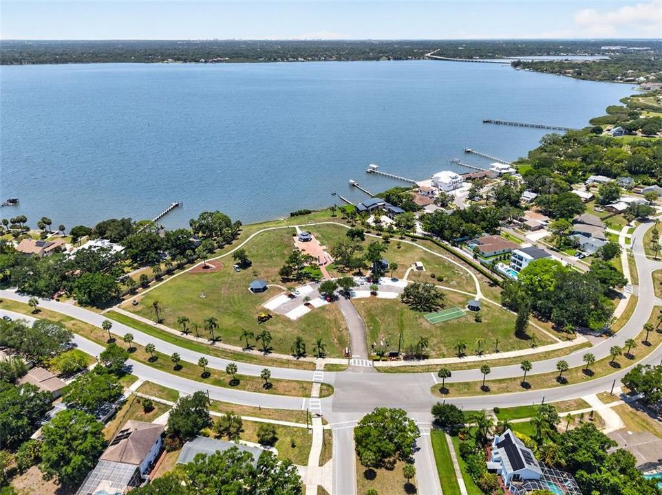 For Sale: $695,000 (4 beds, 3 baths, 2379 Square Feet)
