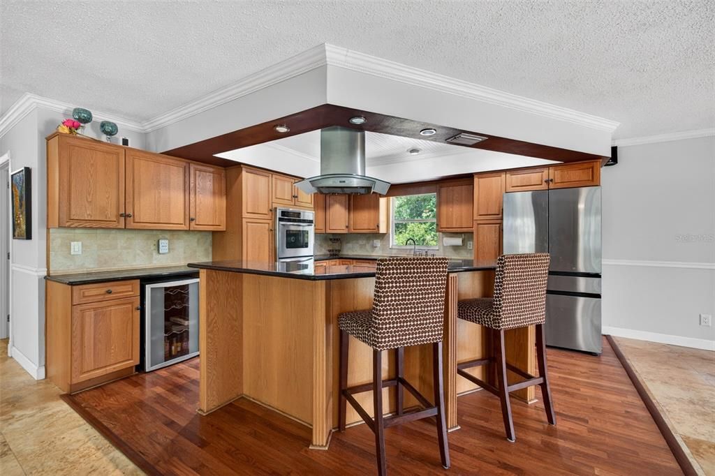 For Sale: $695,000 (4 beds, 3 baths, 2379 Square Feet)