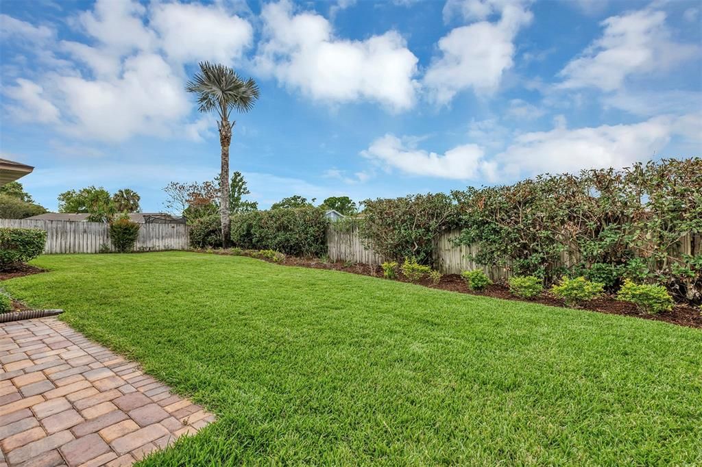 For Sale: $385,000 (3 beds, 2 baths, 1458 Square Feet)