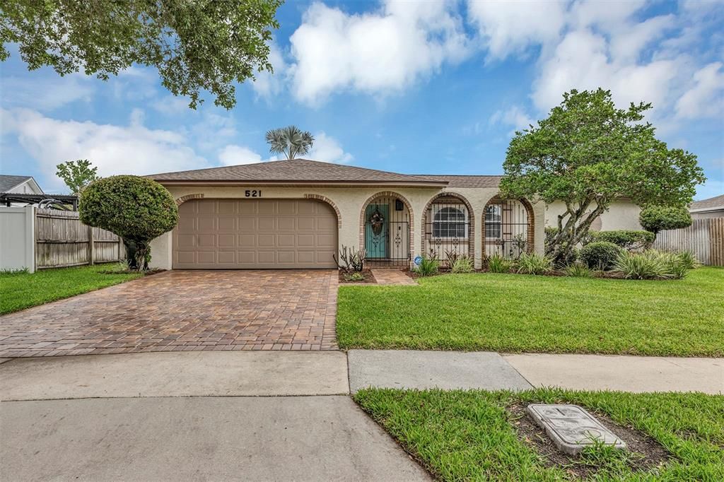 For Sale: $385,000 (3 beds, 2 baths, 1458 Square Feet)