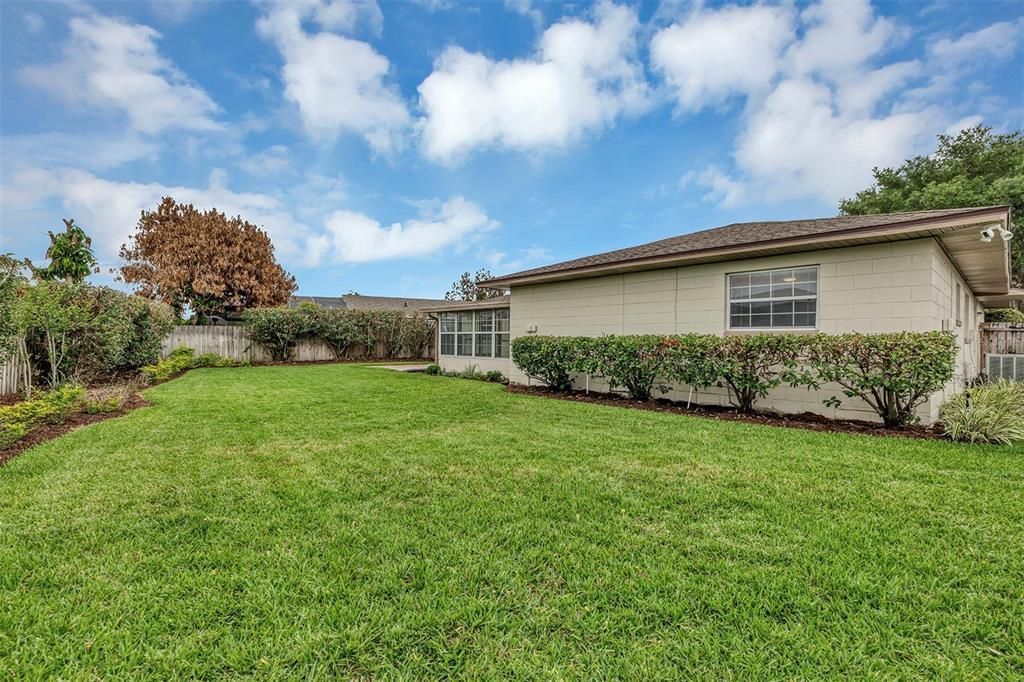 For Sale: $385,000 (3 beds, 2 baths, 1458 Square Feet)