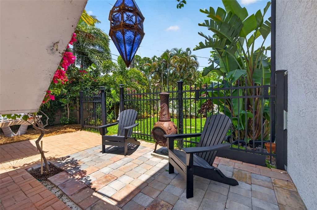 For Sale: $960,000 (4 beds, 4 baths, 2639 Square Feet)