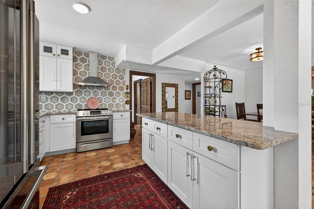 For Sale: $960,000 (4 beds, 4 baths, 2639 Square Feet)