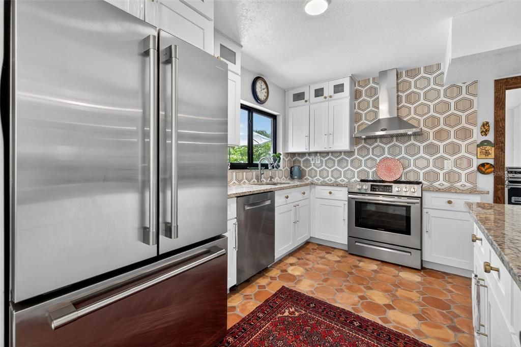 For Sale: $960,000 (4 beds, 4 baths, 2639 Square Feet)