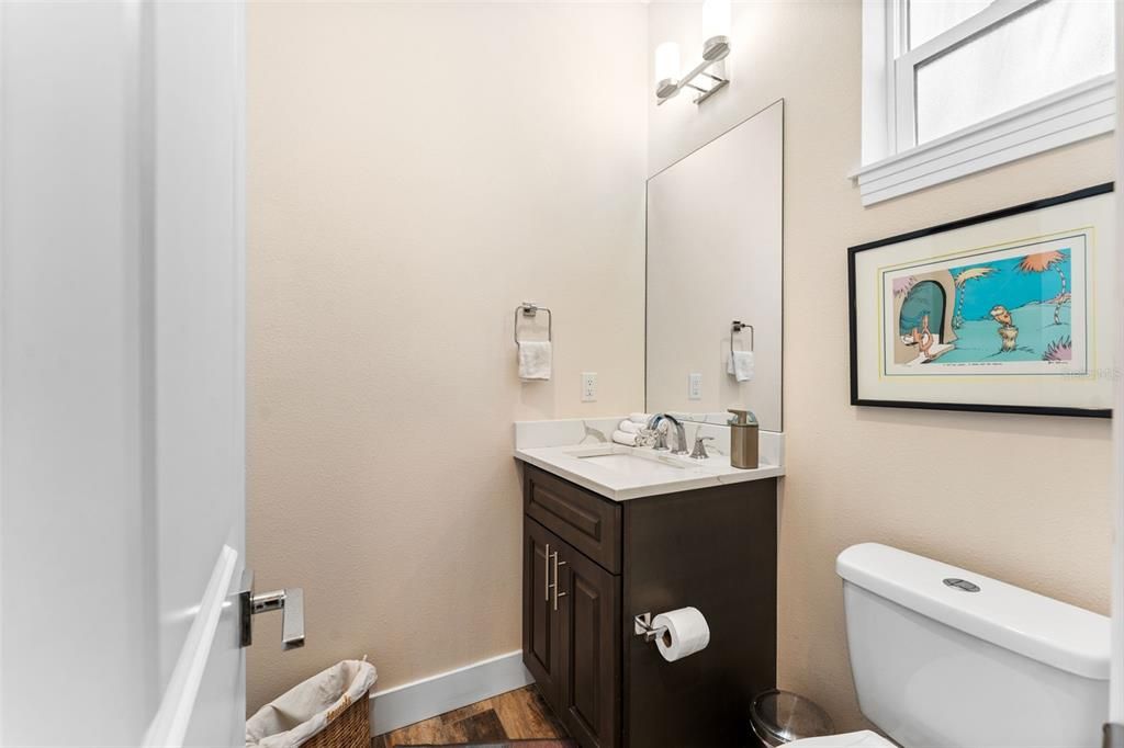 For Sale: $699,900 (3 beds, 3 baths, 2253 Square Feet)