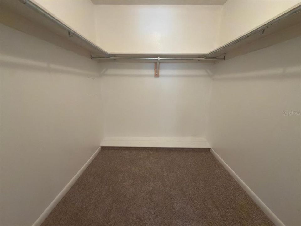 For Sale: $389,000 (4 beds, 2 baths, 1628 Square Feet)