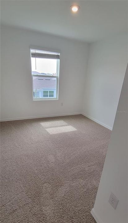 В аренду: $2,600 (5 спален, 3 ванн, 2351 Квадратных фут)