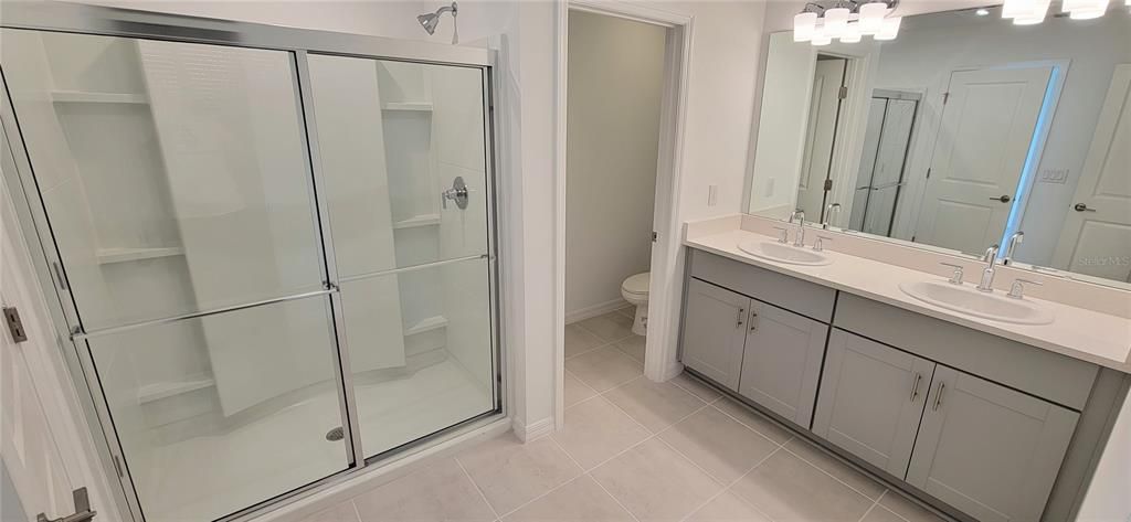 В аренду: $2,600 (5 спален, 3 ванн, 2351 Квадратных фут)