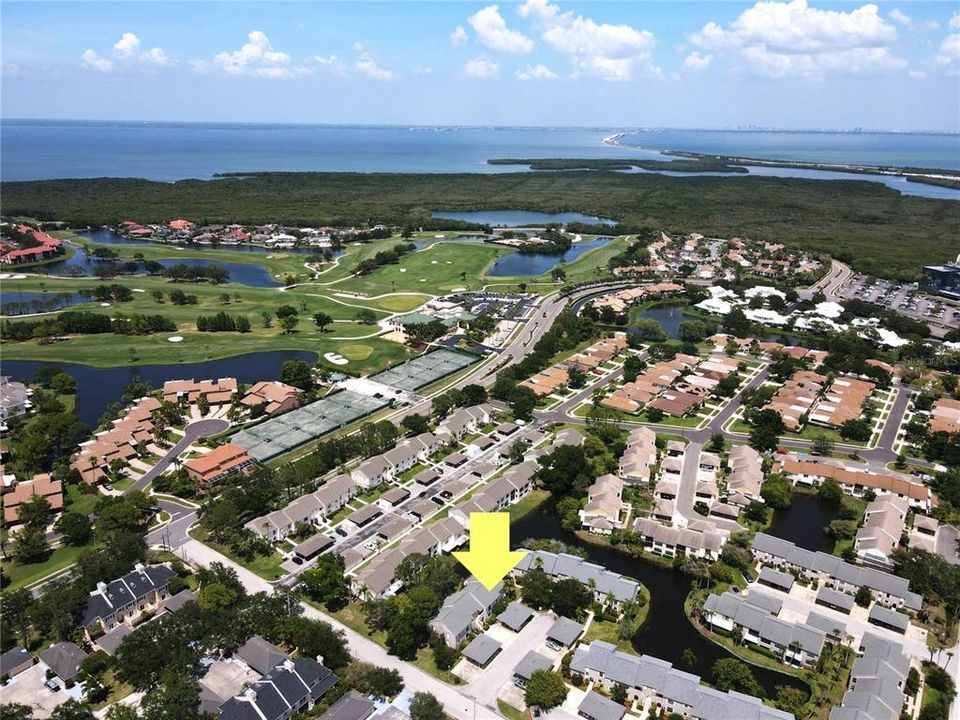 For Sale: $235,000 (2 beds, 2 baths, 1185 Square Feet)