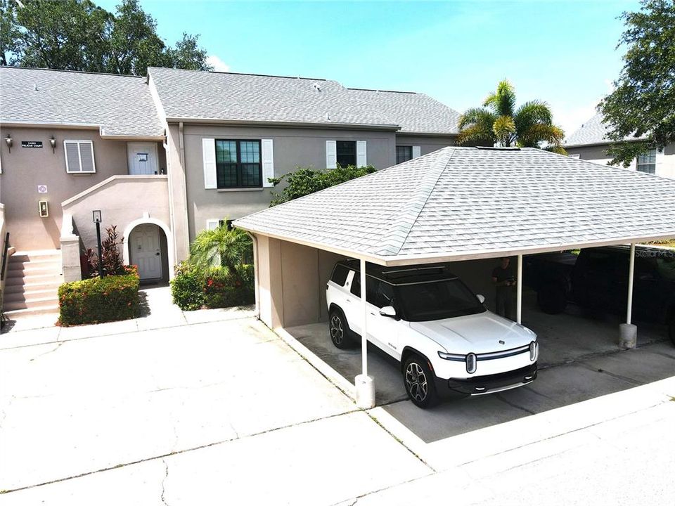 For Sale: $235,000 (2 beds, 2 baths, 1185 Square Feet)