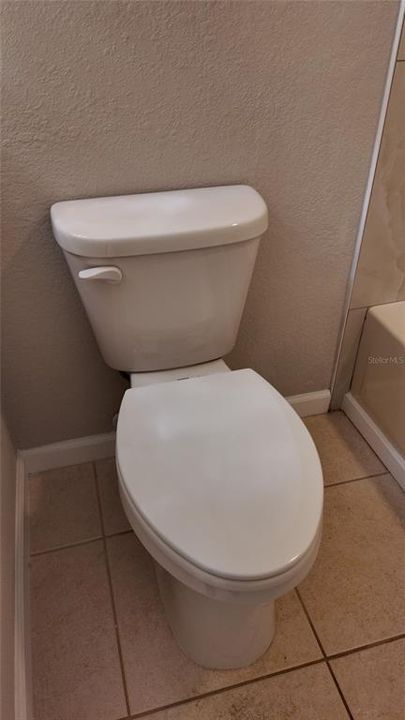 For Sale: $235,000 (2 beds, 2 baths, 1185 Square Feet)