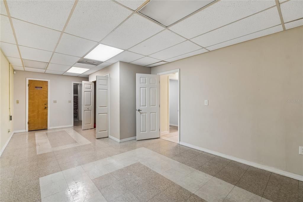 For Sale: $495,000 (0 beds, 0 baths, 1943 Square Feet)