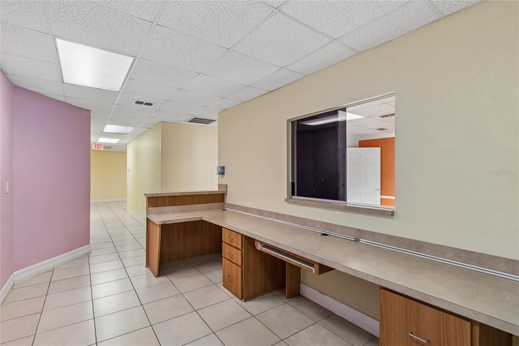 For Sale: $495,000 (0 beds, 0 baths, 1943 Square Feet)