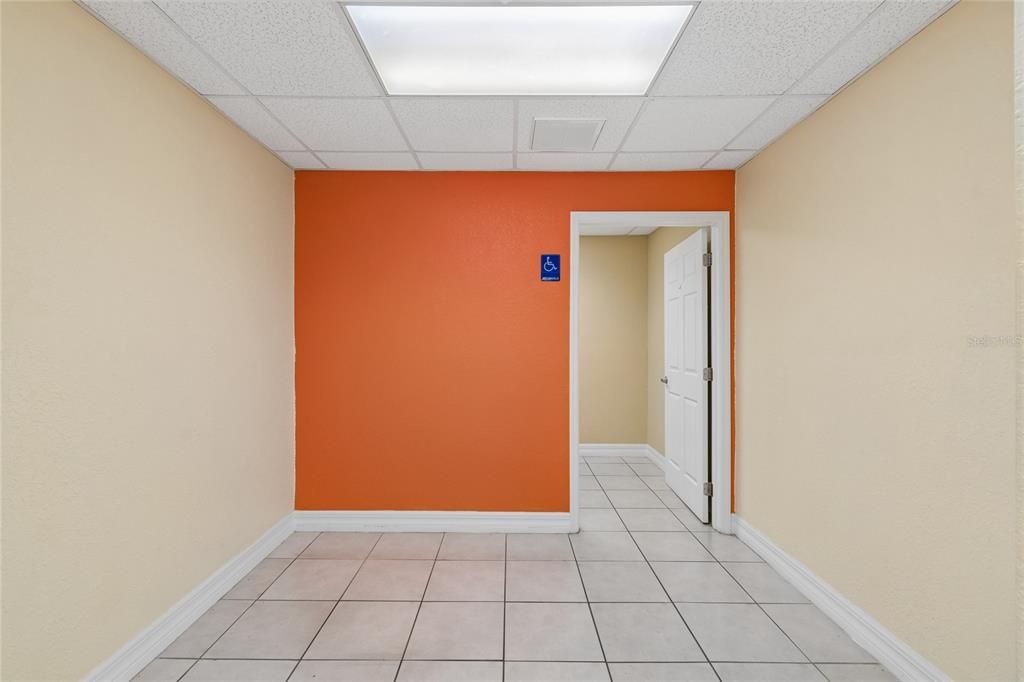 For Sale: $495,000 (0 beds, 0 baths, 1943 Square Feet)