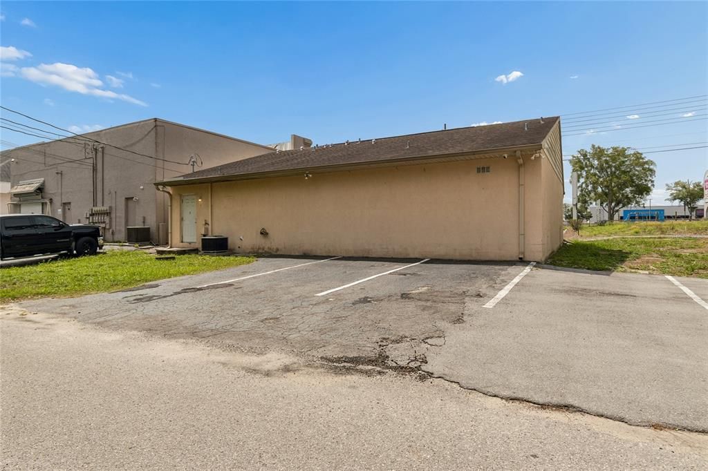 For Sale: $495,000 (0 beds, 0 baths, 1943 Square Feet)