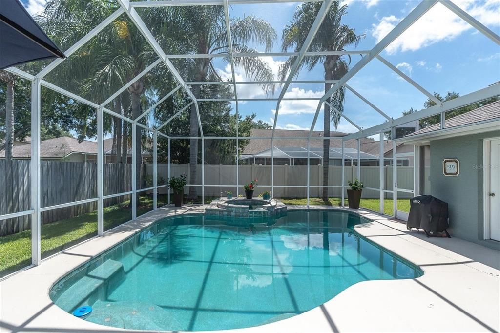 En Venta: $729,900 (4 camas, 3 baños, 2313 Pies cuadrados)